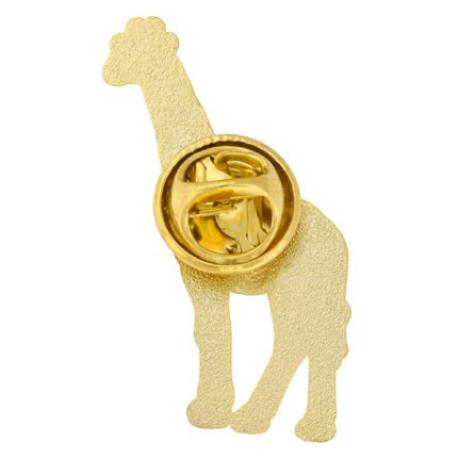     Gold Giraffe Pin